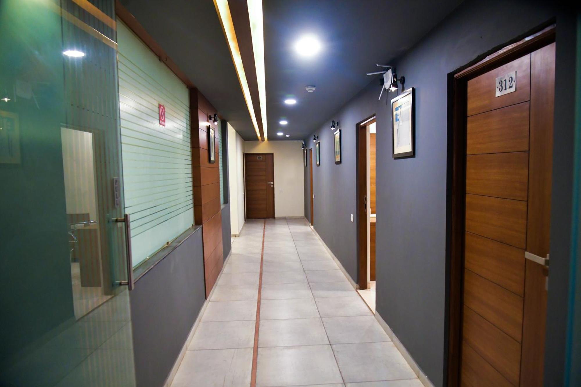Hotel Ashooka Inn Gandhinagar Luaran gambar