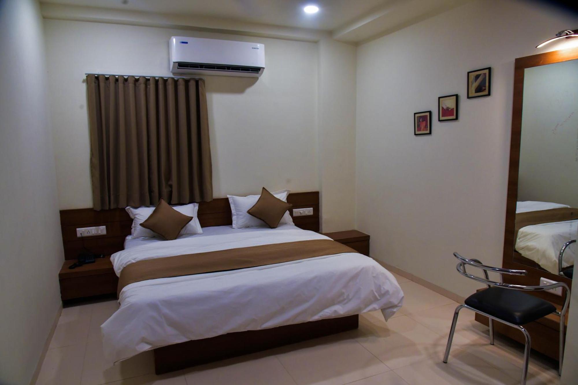 Hotel Ashooka Inn Gandhinagar Luaran gambar