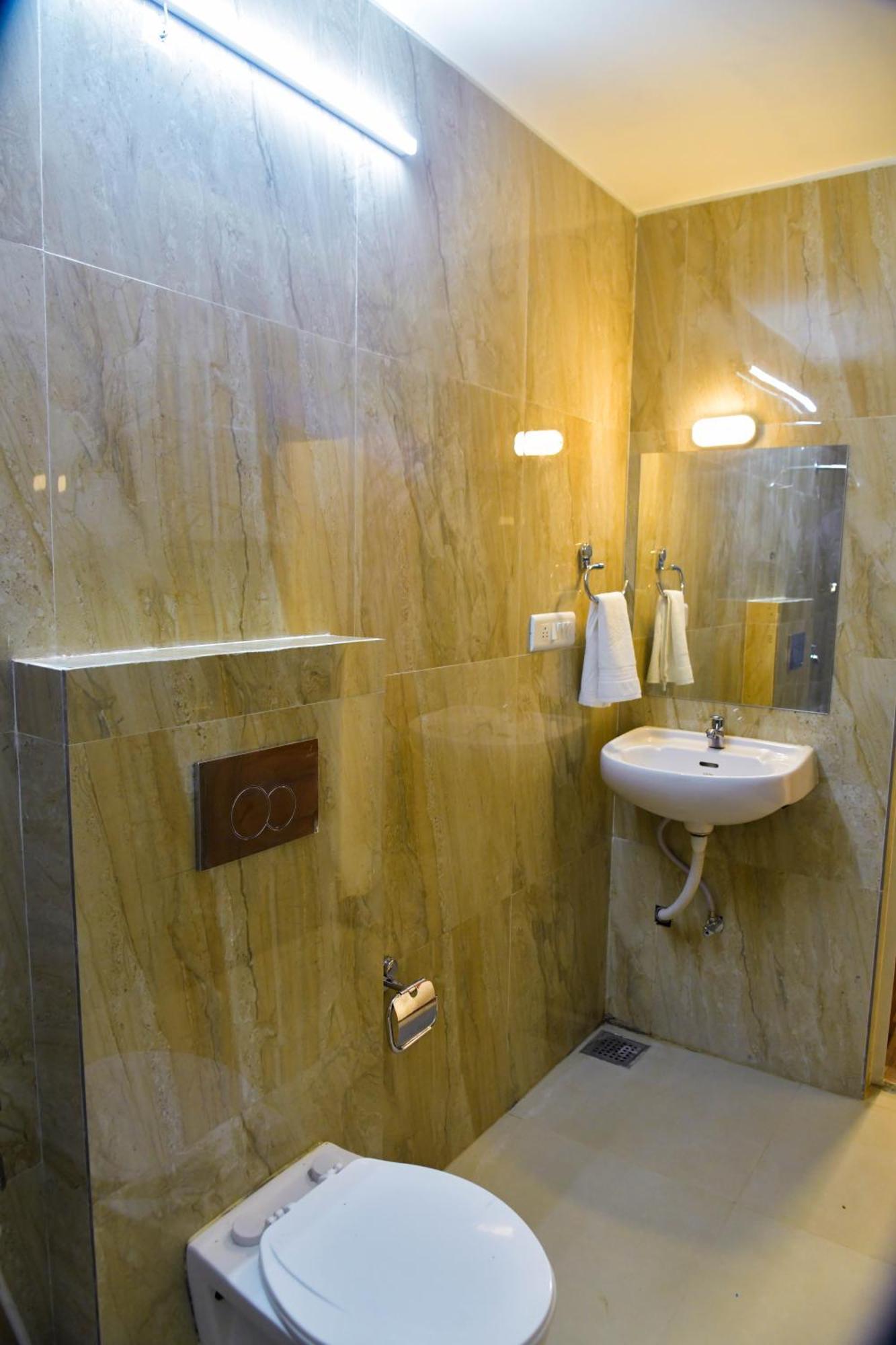 Hotel Ashooka Inn Gandhinagar Luaran gambar