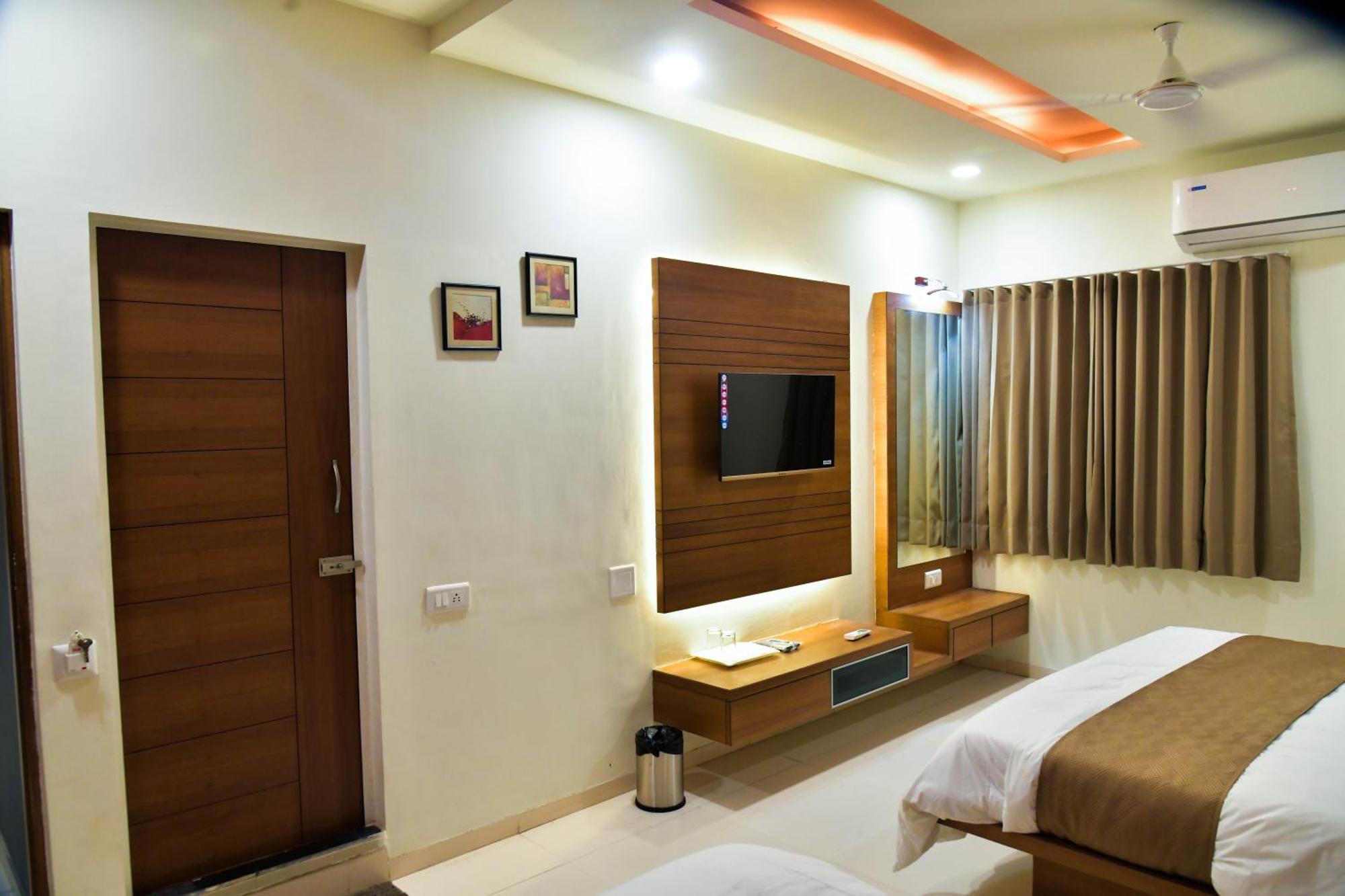 Hotel Ashooka Inn Gandhinagar Luaran gambar