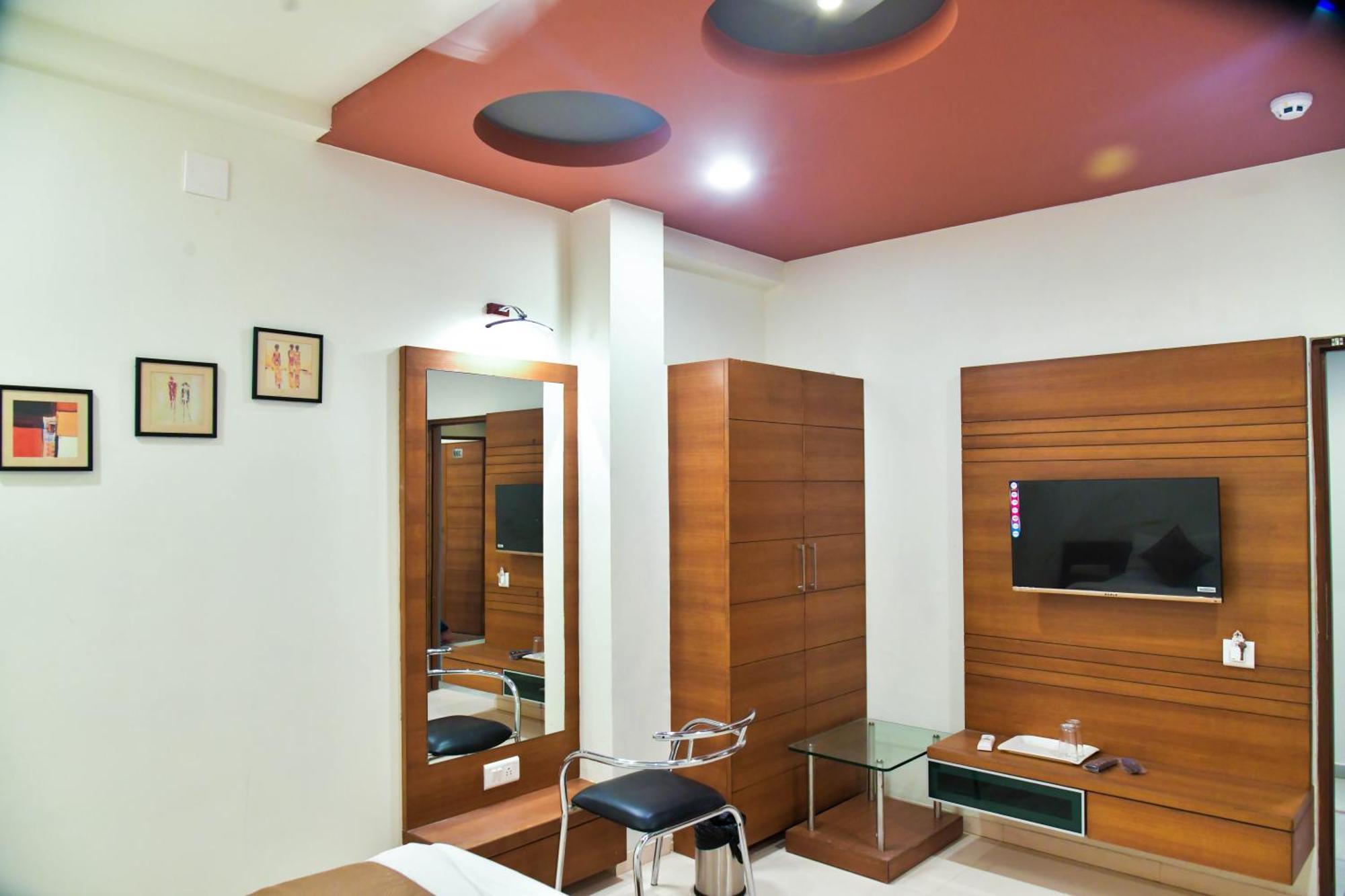 Hotel Ashooka Inn Gandhinagar Luaran gambar